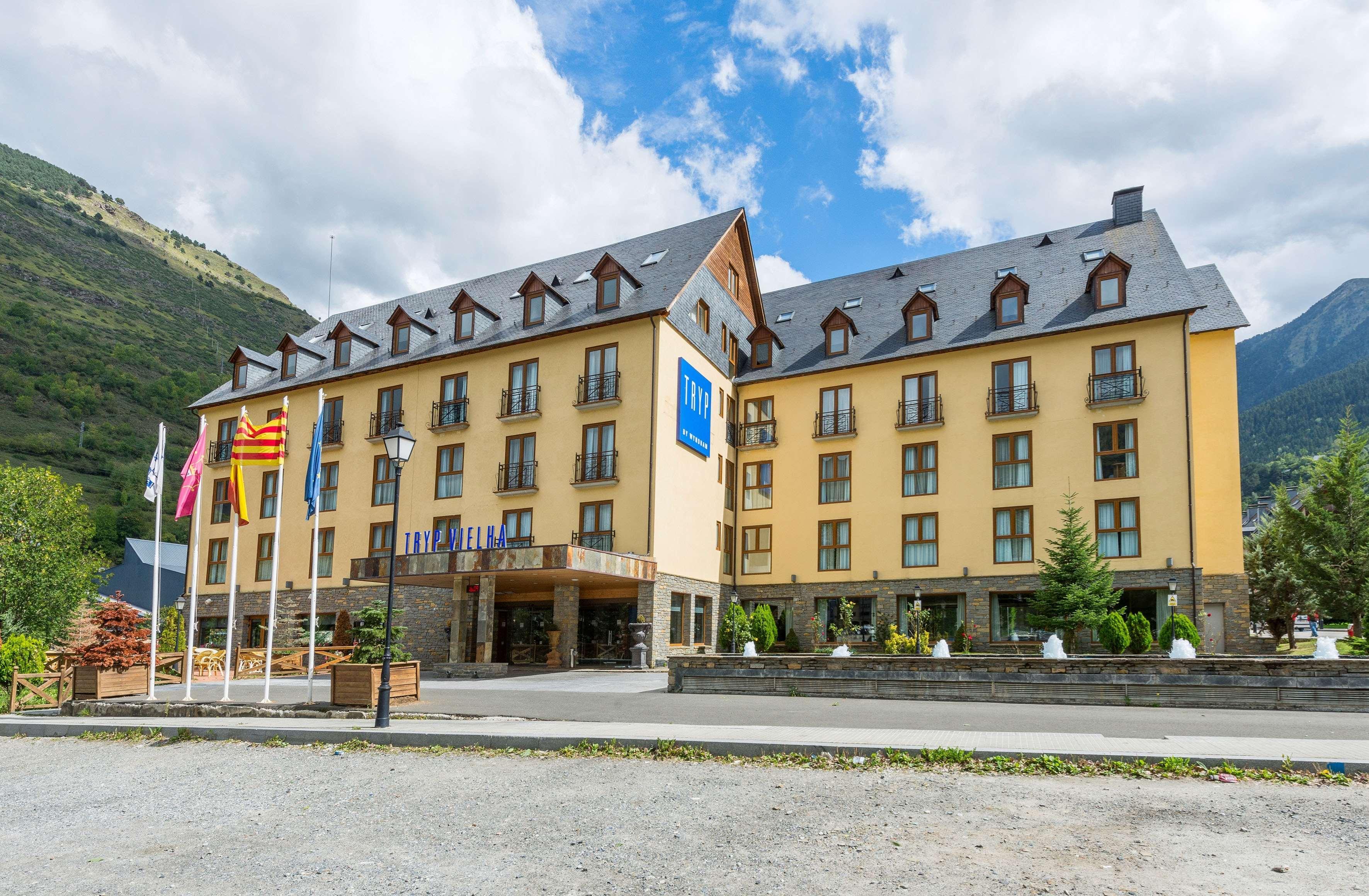 Hotel Vielha Val D'Aran, Affiliated By Melia Exterior photo