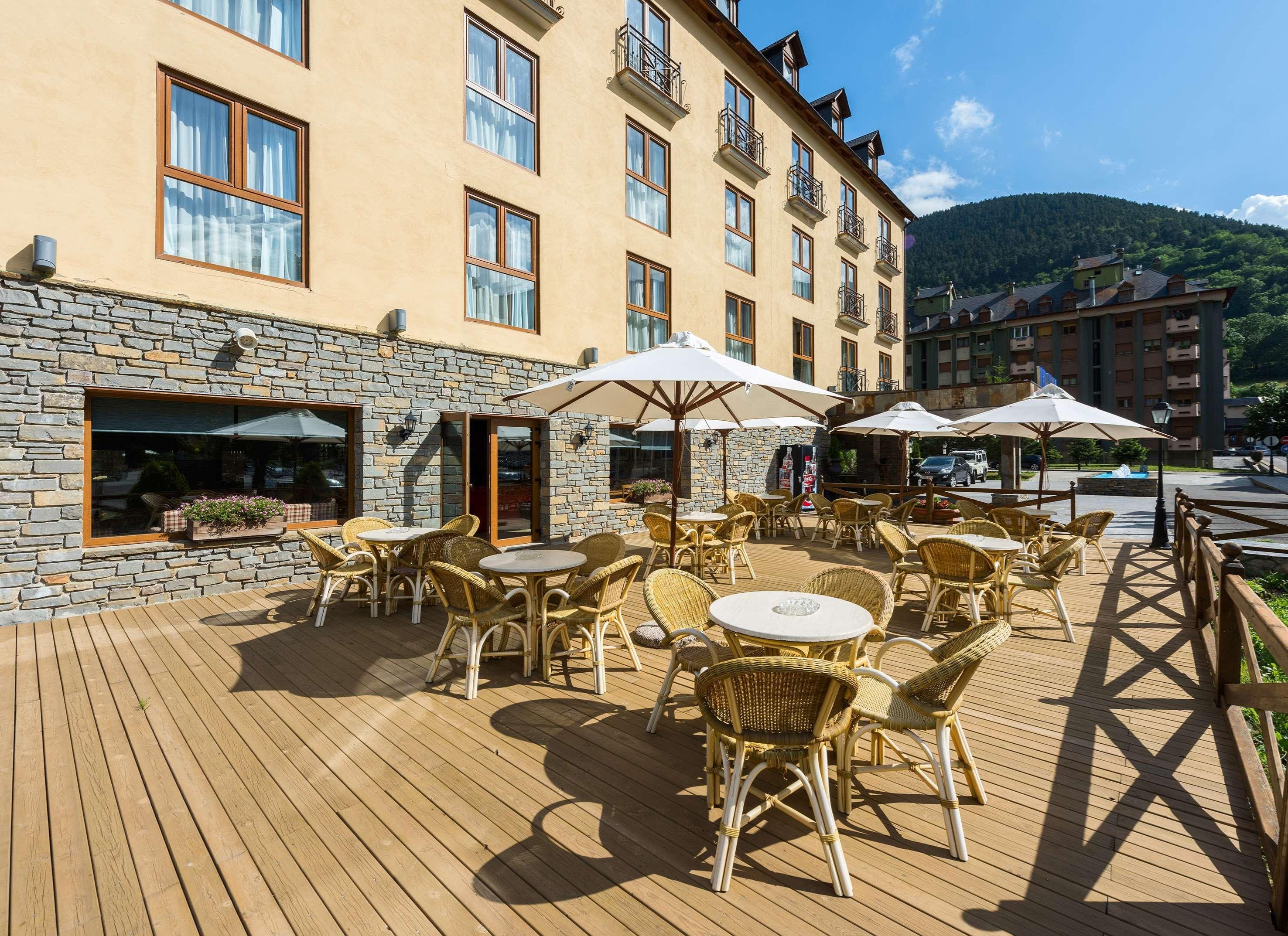 Hotel Vielha Val D'Aran, Affiliated By Melia Exterior photo