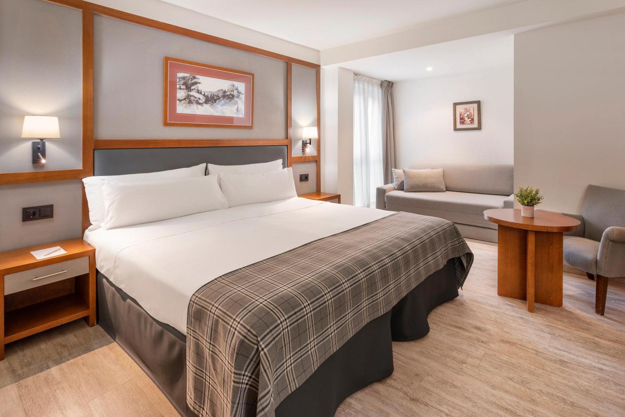 Hotel Vielha Val D'Aran, Affiliated By Melia Exterior photo